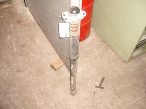 Stossdämpfer R VW Golf 1.6 1 J 1997-2000