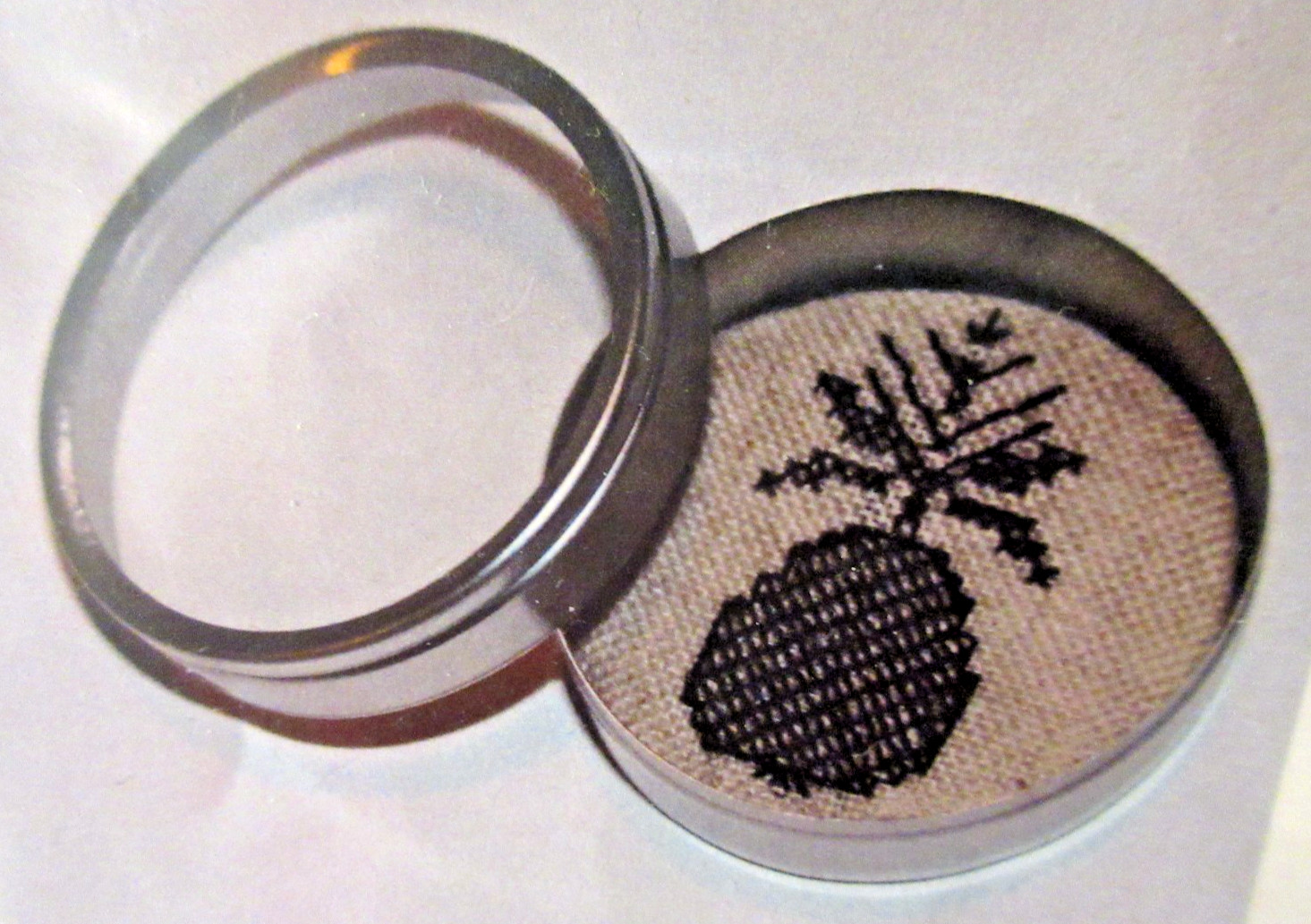 HTF Its Fine-Ally Finished PINEAPPLE ORT KEEPER Ctd X Stch KIT Jackie du Plessis