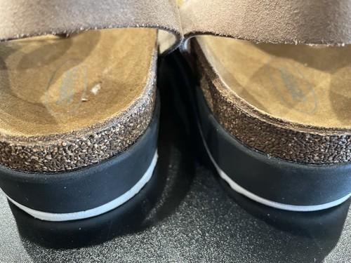 Sandalias Aetrex Adrianna Talla 9-9.5 WO’s Nubuck (gamuza) Gamuza y Suela de Cama de Corcho. Usado en excelente estado - Imagen 8 de 10