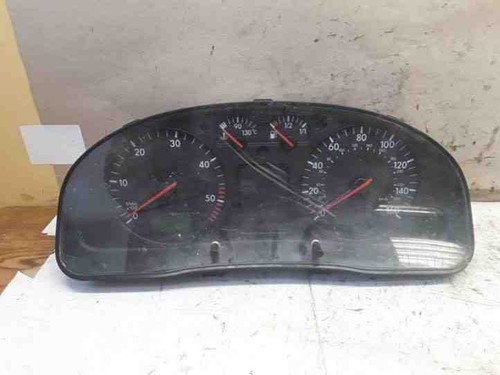 VW PASSAT Variant B5 3B6 Kombiinstrument 3B1919930C 1.90 Diesel 74kw 25492513