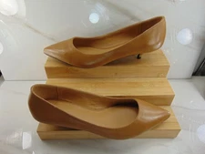 Nine West TAN Leather Classic Pump Kitten Heel Sz 10 M - NEW NEVER WORN