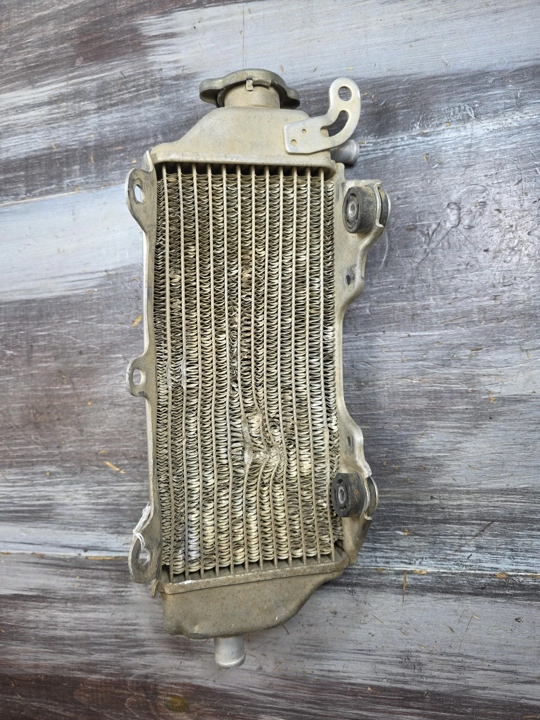 2014 - 2018 OEM Yamaha YZ250F YZ450F Right FILL Radiator 1SL-12461-00-00