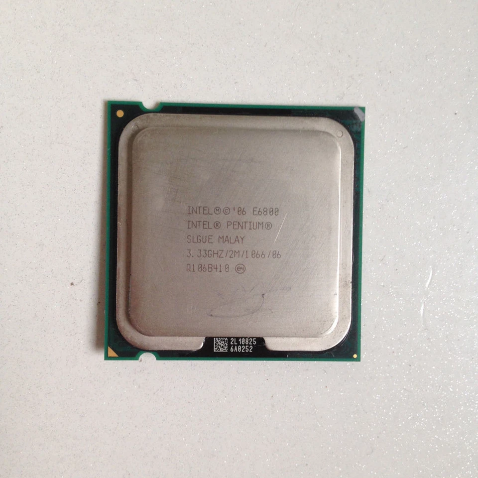 Intel Pentium E6800 3.33 GHz 2MB FSB1066MHz Dual-Core Processor LGA 775 Socket T - Image 2 of 3