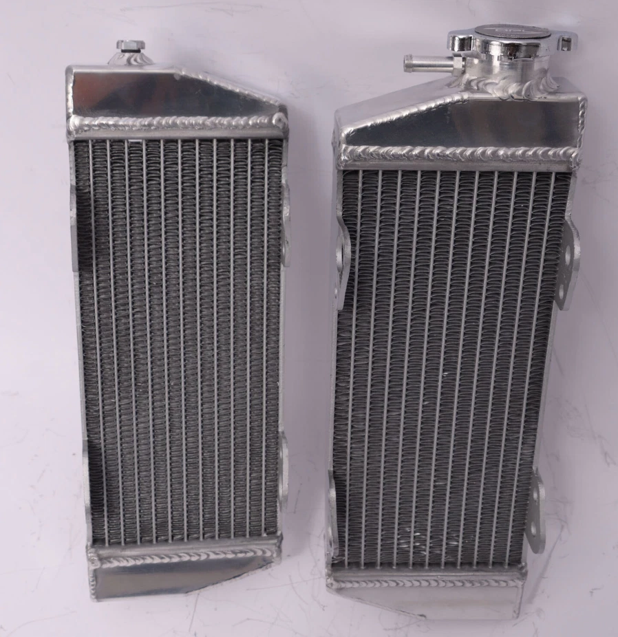 LS-NEW Aluminum Radiator FOR 1998-2003 KTM 250/300/380 SX/SXS/EGS/EXC/MXC (L+R) - Image 4 of 4