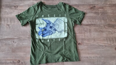 Carter's T-Shirt 4 ca Gr. 104 110 grün Dinosaurier Triceratops Junge Dino