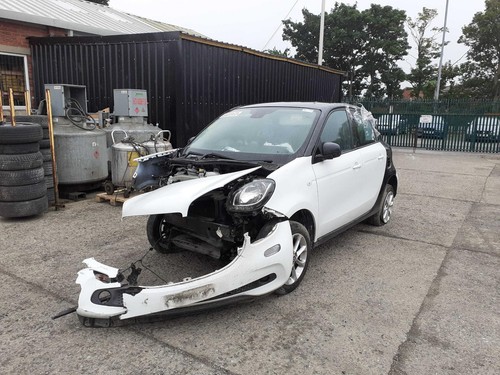 2017 SMART FORFOUR Left Passenger N/S Front Door Lock Assembly 805032337R - Picture 10 of 17