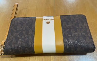 $198 New MICHAELKORS CENTER STRIPE LG TRAVEL CONTINENTALWALLET BRN