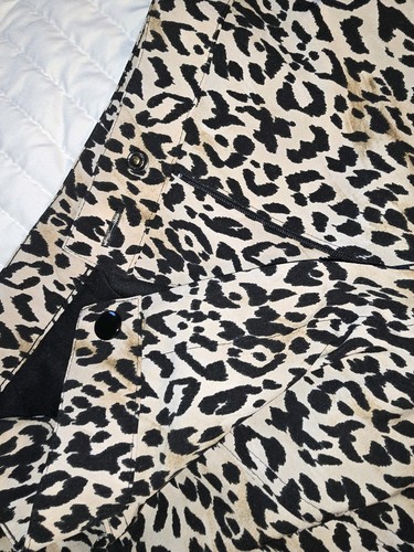Chicos Zenergy Womens Tennis or Golf Skort Animal Print Size 2 = Large - 第 5/12 張圖片