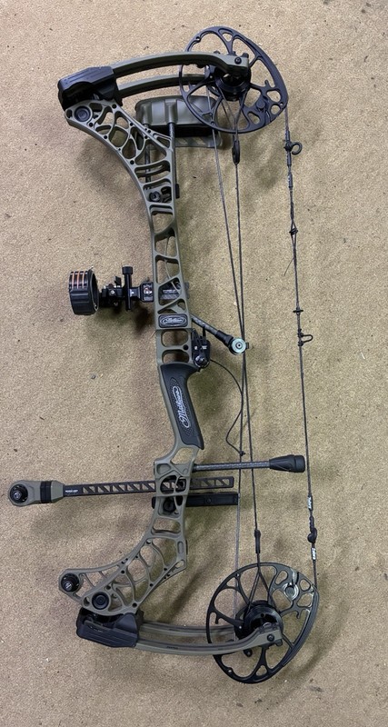 BRAND NEW Mathews Phase 4 29 LOADED Right-Hand Green 70lb