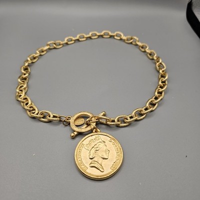 Susan Shaw Goldtone Coin Necklace Queen Elizabeth II Twisted Rope Nice