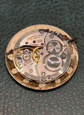 MAQUINA LONGINES 420 SIN CORONA