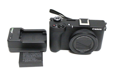 Canon PowerShot V1 Compact Digital Camera