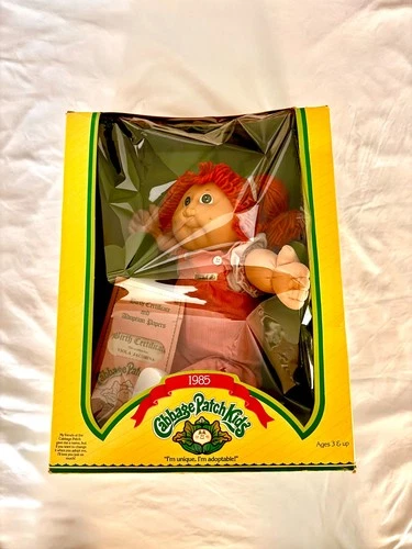 1985 Cabbage Patch Doll In Box Vintage Collectors Item