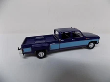 M2  - 1/64th Scale - Box Set Loose - BLUE   1973 GMC SIERRA 3500