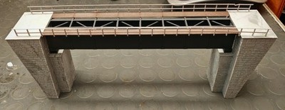 VERKAUFE fabelhafte eingleisige Spur H0 Brücke AUHAGEN !!! Neu!!!