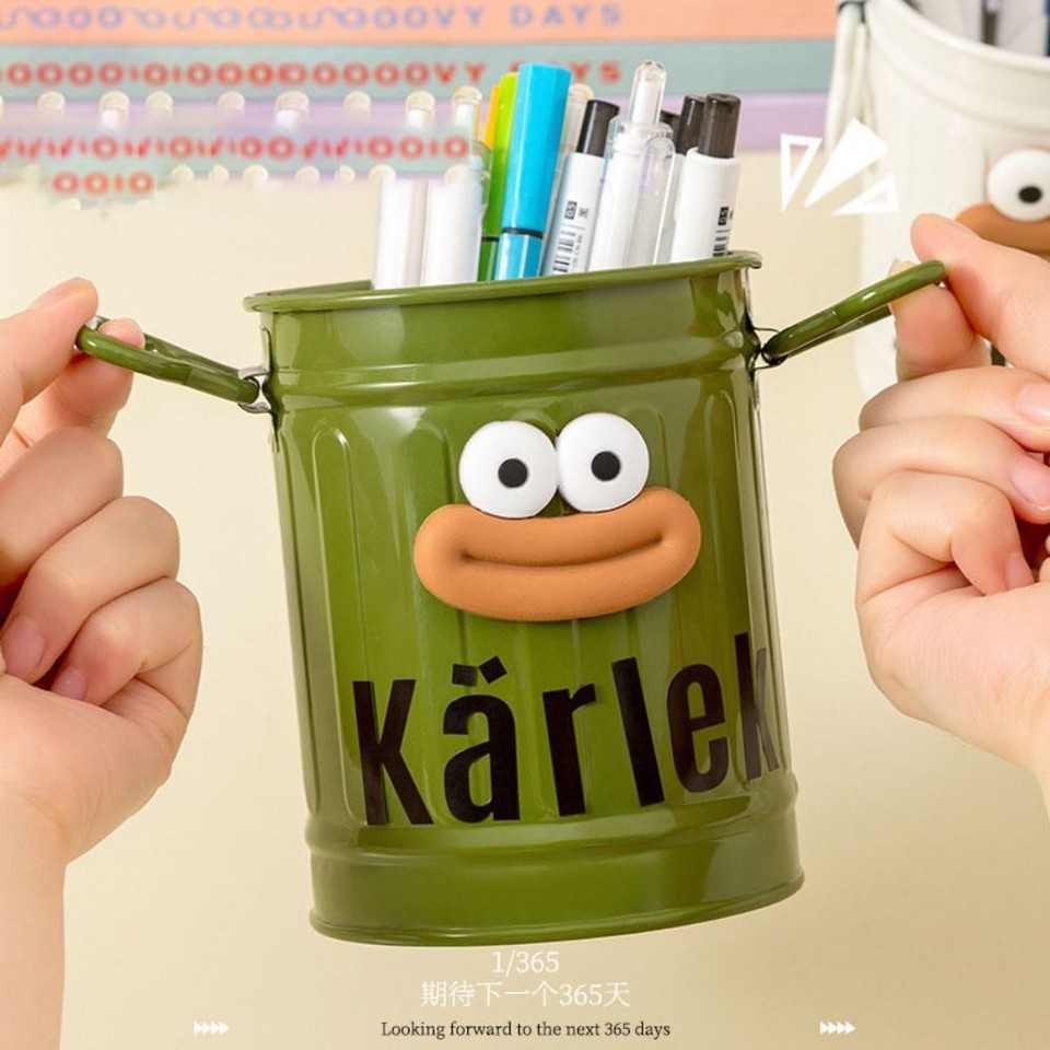 Storage Iron Bucket Cartoon Pen Holder Large Capacity Iron Art Pen