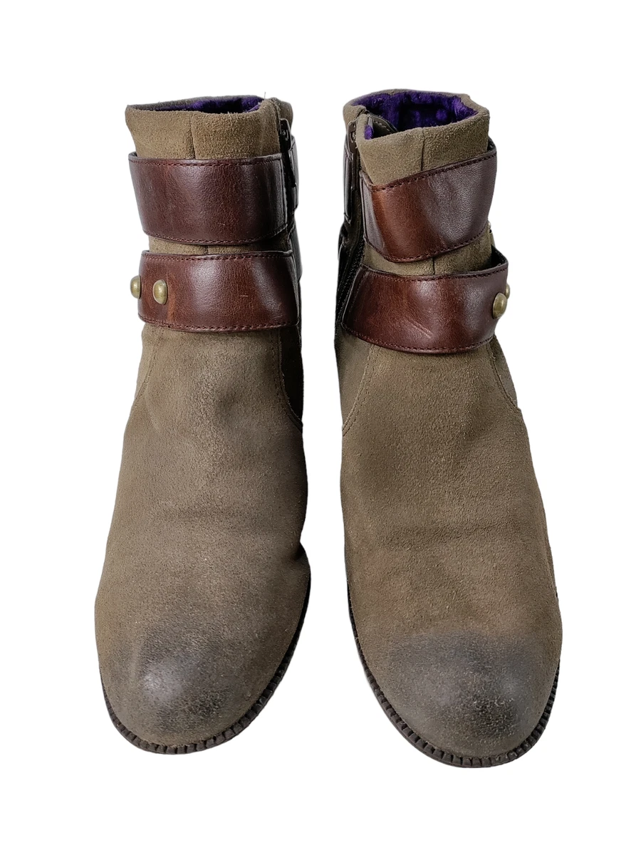 Clarks softwear store ankle boots