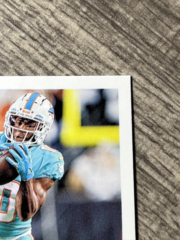 2023 Donruss Football, Retro 1993, Tyreek Hill, Miami Dolphins, #R93-23 - Image 4 of 4