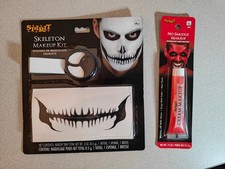 SPIRIT HALLOWEEN MAKEUP FACE PAINT SKELETON KIT AND RED NO SMUDGE