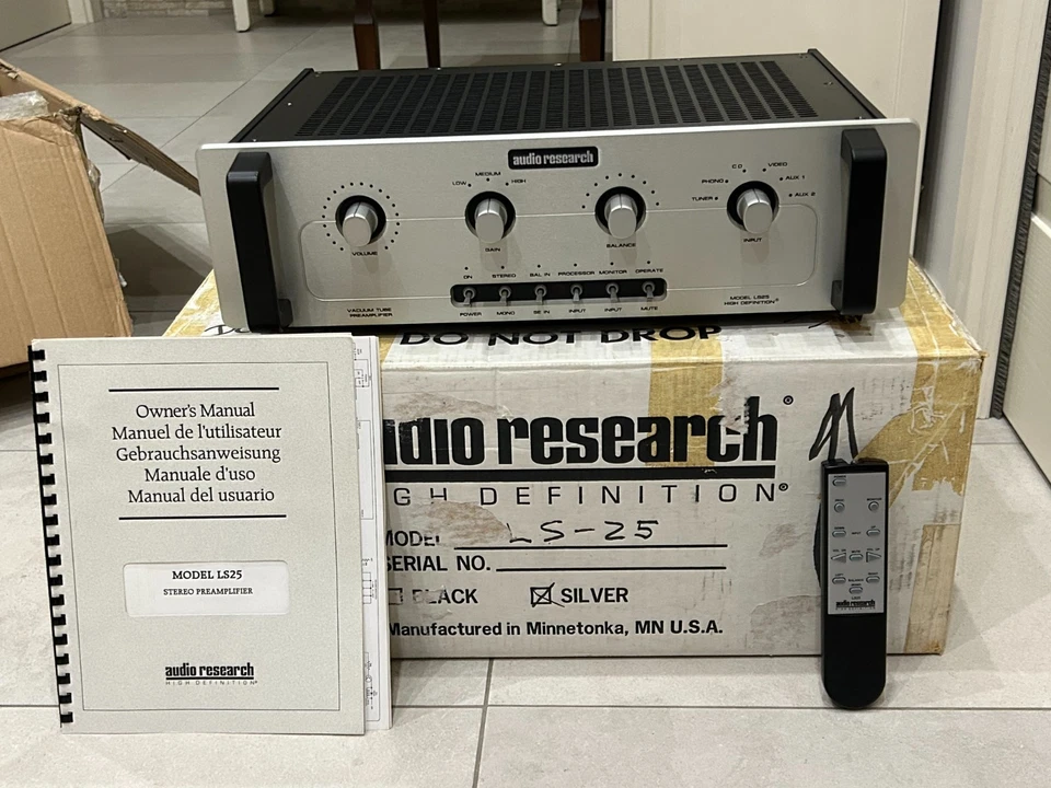 Audio Research LS25 preamplificatore - Immagine 2 di 4
