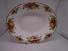Royal Albert Old Country Roses 9 1/8 Oval Serving Bowl