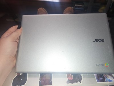 Acer Chromebook laptop.  Gently used.