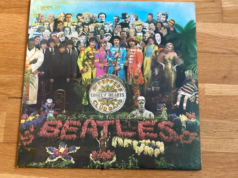 The Beatles Sgt. Pepper's Lonely Hearts Club Band · Lp · 1980, photo 1 of 5
