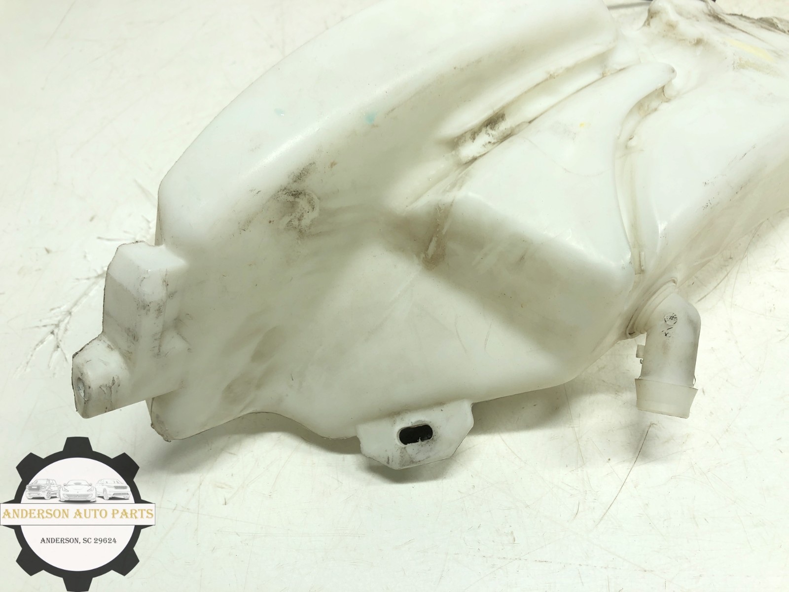 2012-2017 BENTLEY CONTINENTAL FRONT WINDSHIELD WASHER RESERVOIR TANK W/ PUMP