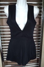 Boo Hoo clubbing low cleavage Romper stretchy short  mini skit size 8 to 10 