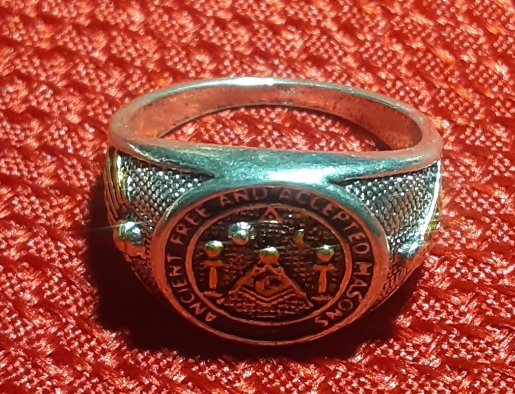 New Mens Stainless Steel Free Mason Ring.