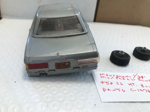 REVELL 1/24 VINTAGE MERCEDES-BENZ 450 SL COSTRUITO PARTI MANCANTI USATO - Foto 3 di 5