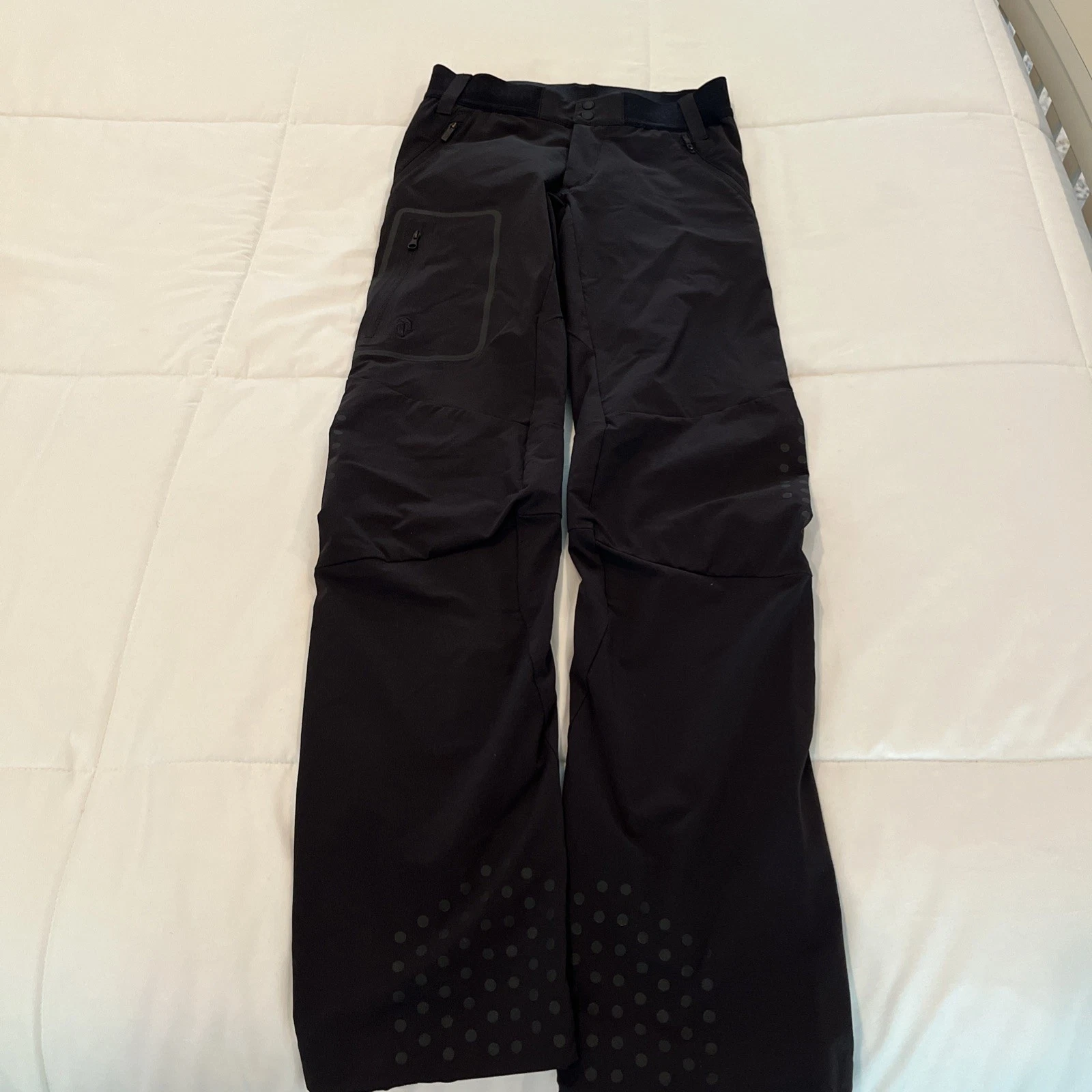 Peak Performance Women’s Lite SS P Hiking/ Rain Pants Sz S Black Softshell Tech
Opens in a new windo