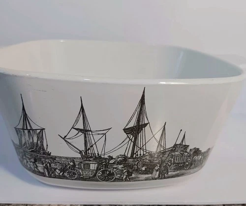 Vintage HTF Corning Ware 1 3/4 Quart Renaisance Pattern Pyrex Lid