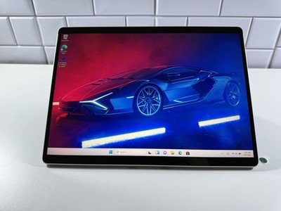 Microsoft Surface Pro 8  (1982) i5-1145G7 - 16GB RAM - 256GB  120Hz - Win 11 Pro