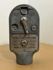 ANTIQUE M H RHODES NICKELS COIN OPERATED PARKING METER TURN HANDLE MARK TIME