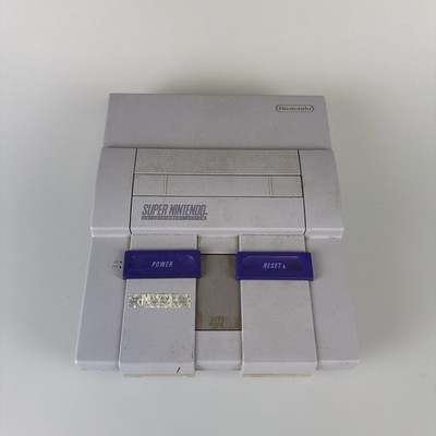 Super Nintendo SNES Console Only ((SNS-001) - Tested/works
