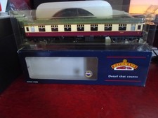 Bachmann 39-152 BR MK1 Corridor First FK Crimson/Cream, OO Gauge Excellent.