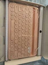 Jelly Comb 2.4G Wireless Keyboard  Mouse Combo Pink - NEW. 203