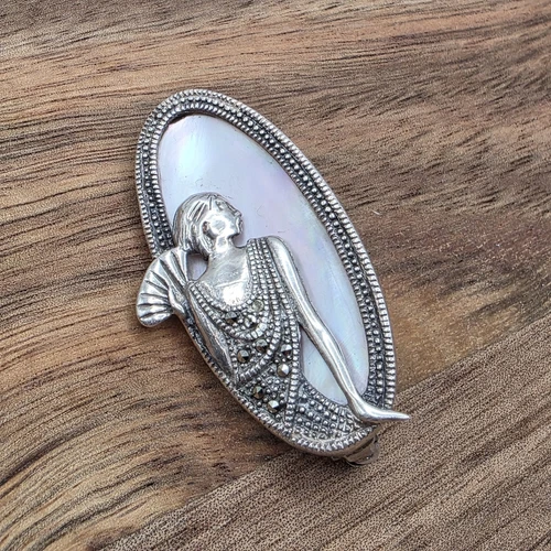 Vintage Jewellery Sterling Silver Marcasite Art Deco Lady Pearl Shell Brooch