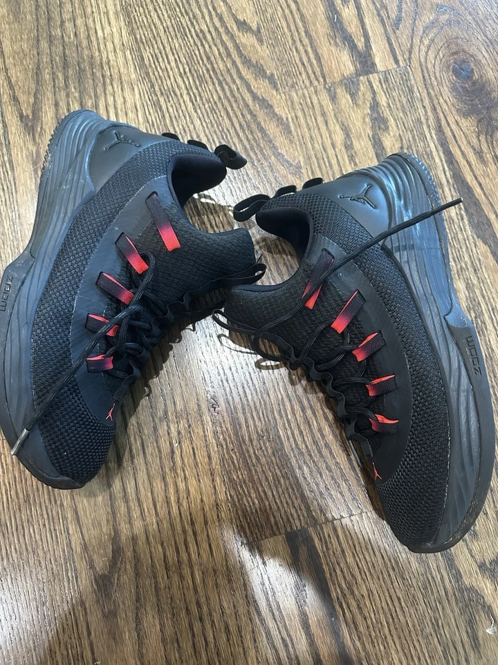 Size 8 - Jordan Ultra.Fly 2 Low Black Infrared - Image 3 of 4