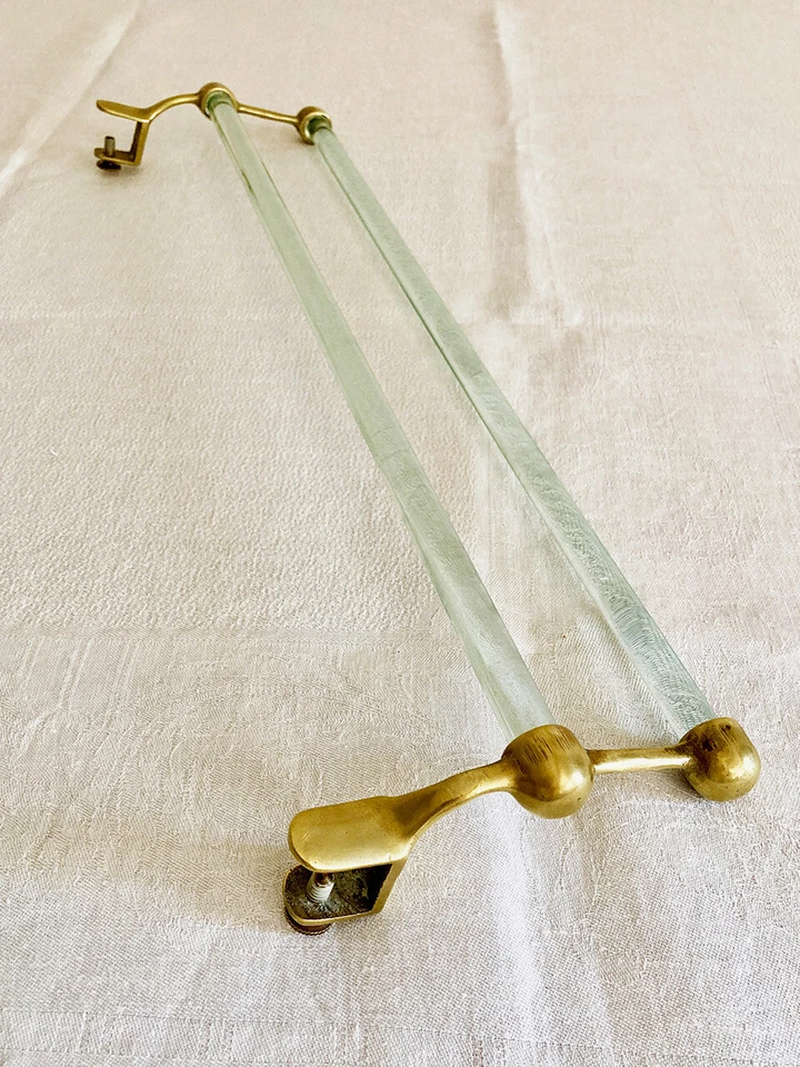 Porte-serviettes ancien en verre et laiton - Photo 1/4