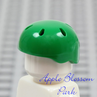 LEGO Skate Board Minifig GREEN HELMET Friends Bicycle/Bike Sport Head  Gear Hat