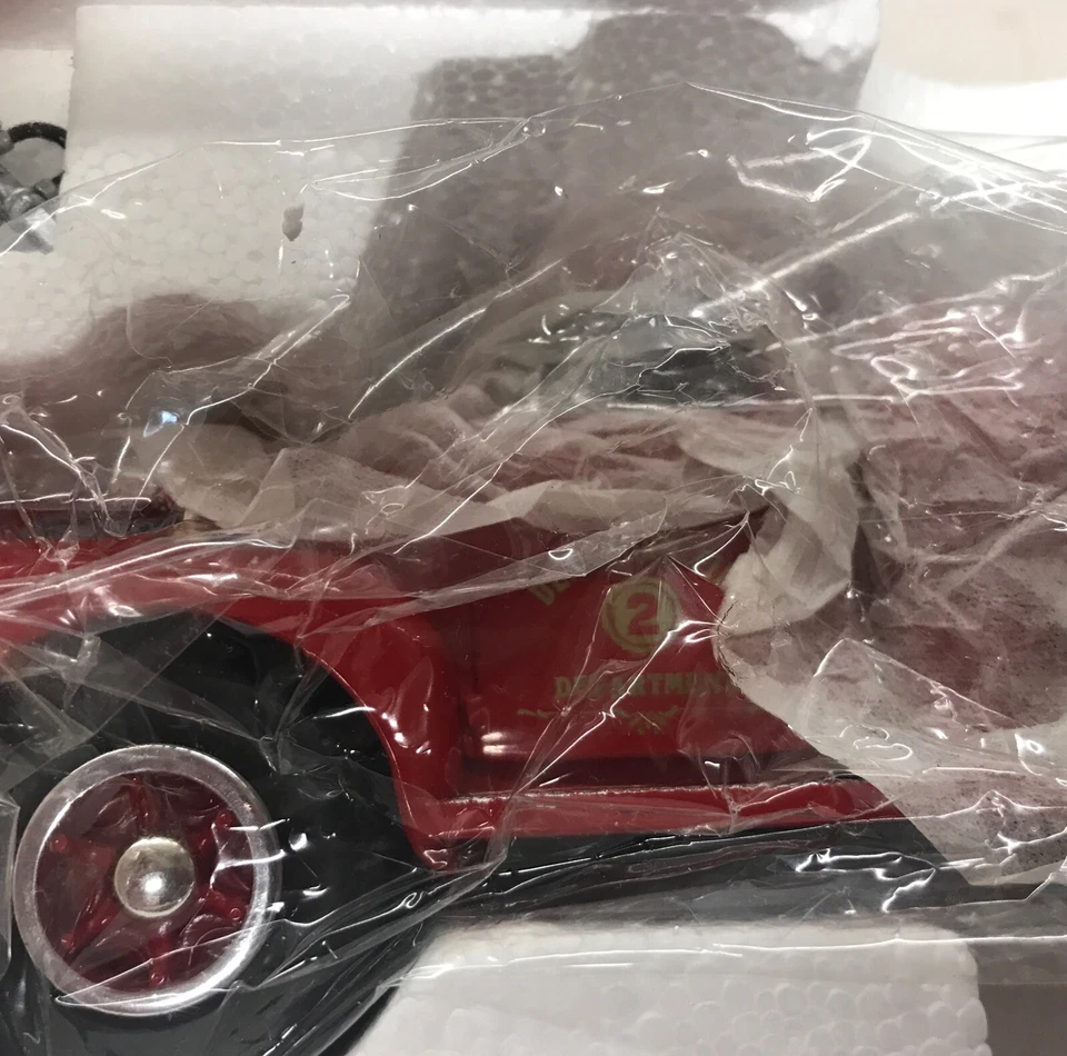 First Gear 1951 Die-Cast Ford F-7 Dearborn Fire Truck 1/34 Scale New In Open Box - Image 3 of 4