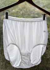 NWOT LOT 5 Vntg Hanes Her Way Nylon 10 Semi Sheer Lace Trim Panty Brief Sissy