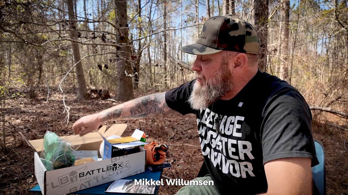 Mikkel Willumsen Rock Shock Full Tang Fixed Blade Machete Hunting