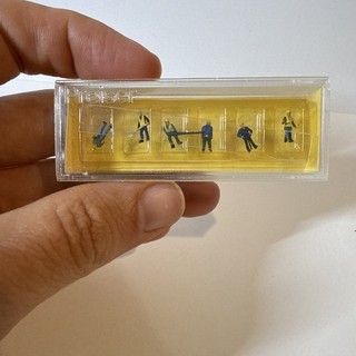 Preiser 8513 Z Scale Hand Painted People Construction Workers Figures CIB Trains