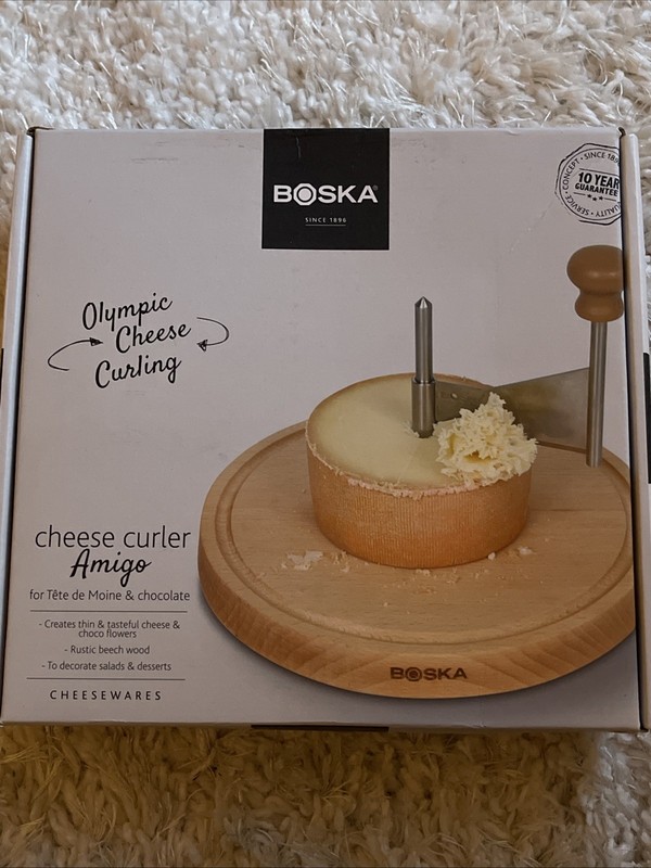NIB BOSKA Cheese Curler Amigo with Dome Beech Wood Stainless Steel Brown