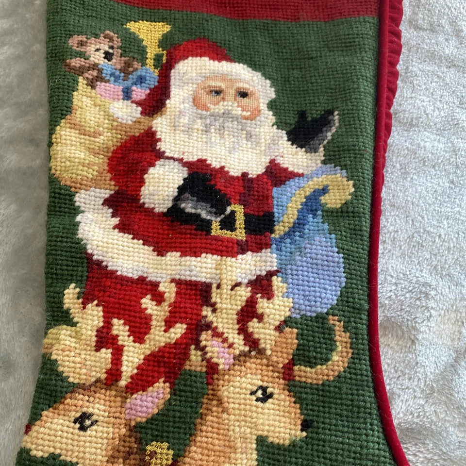 Needlepoint By Hand Christmas Stocking Wool Velvet Santa Reindeer Embroider EUC - Изображение 3 из 4