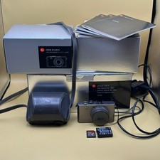 RARE Leica D-Lux 4 Titanium Edition - 10.1 MP CCD Sensor