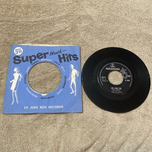 THE BEATLES SHE LOVES YOU c/w I'LL GET YOU PARLOPHONE UK Import 45 RPM VG Tested